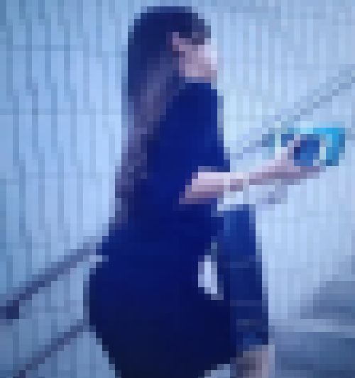 超色っぽい美人お姉さんの階段登る姿がイヤらしい　サンプル画像3