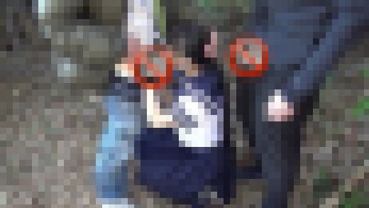 Ｐ活続編！セーラー服お嬢、歳の差40汚じさんデカチンダブルフェラ三昧　前編：拉致風悪戯散歩・ダブルフェラ！　サンプル画像3