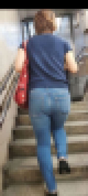 《尻神》イヤラしい腰つき熟女ムチケツデニム サンプル画像