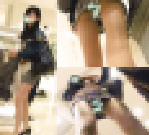 ミニ過ぎるスカート丈で生脚露出のモデル系美女のP丸見え粘着盗撮動画〜2 サンプル画像