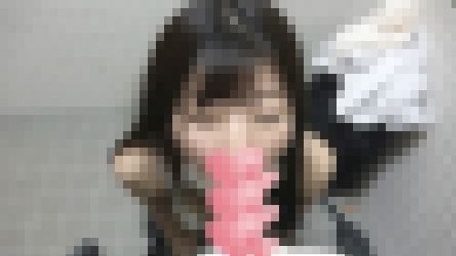 【半額セール！7/21まで】夏盛り女子○生【50】スレンダー女子○生ちゃんのパイパンマ〇コにバックで生挿入＆無許可で中出しｗ　サンプル画像2