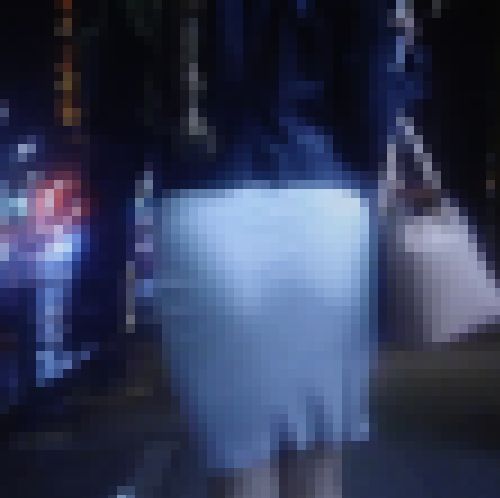 エロボディの長身美人お姉さんがタイトスカート履いて美巨尻ムニュらせて歩いてるよ サンプル画像