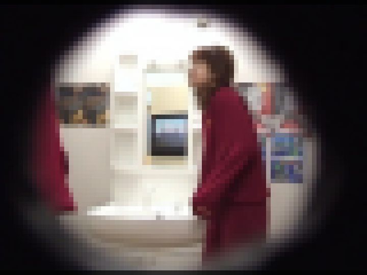 女子●生修学旅行 しら○ま温泉宿和式便所 #017 サンプル画像