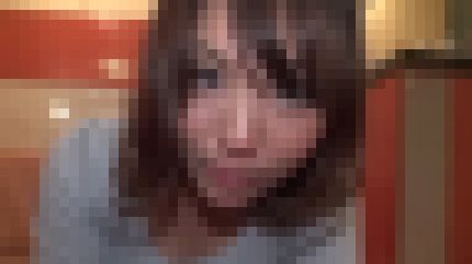 アパレル店員をしている24歳の綺麗なお姉さんがM心を刺激されアソコをビショ濡れにして喘ぎまくる サンプル画像