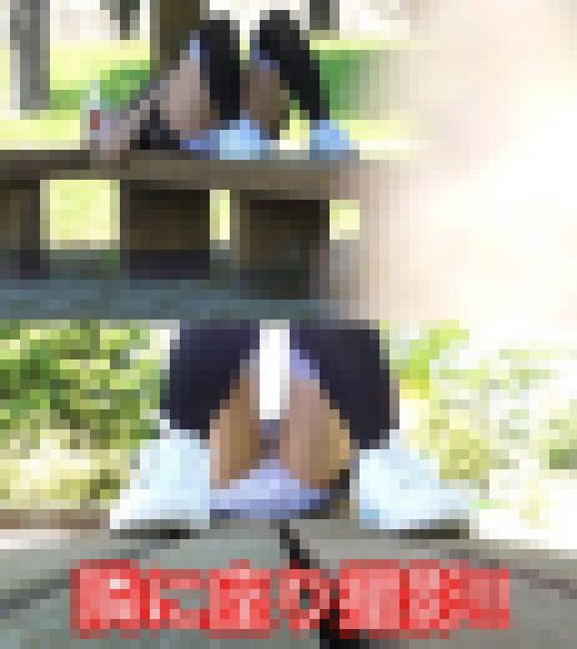 【痴漢バレ!!】本気でヤバイです...。(ほぼノーカットの29分間の出来事)　サンプル画像2