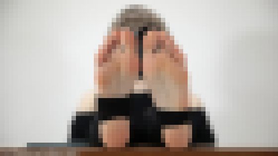 トレンカを履いた女性の裸足フェチf757 サンプル画像