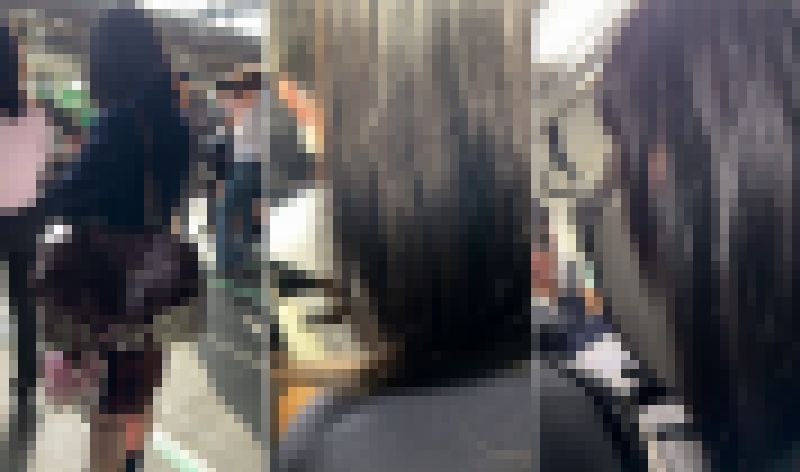 梟の痴漢報告077（朝の最強で同業と2人で制服女子に集団痴漢） サンプル画像