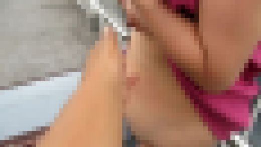 [909] 出会った日に、人妻を屋外で！　サンプル画像1