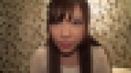 色白Eカップの23歳フリーターが映像関係のテストのはずが感じてしまってハメ撮りされる サンプル画像