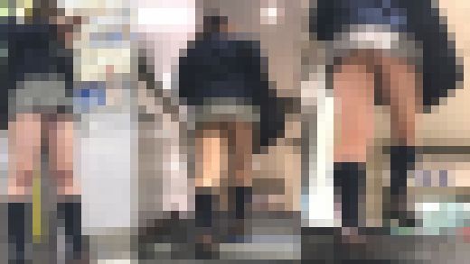 ミニスカウォッチング31　地下鉄　サンプル画像2