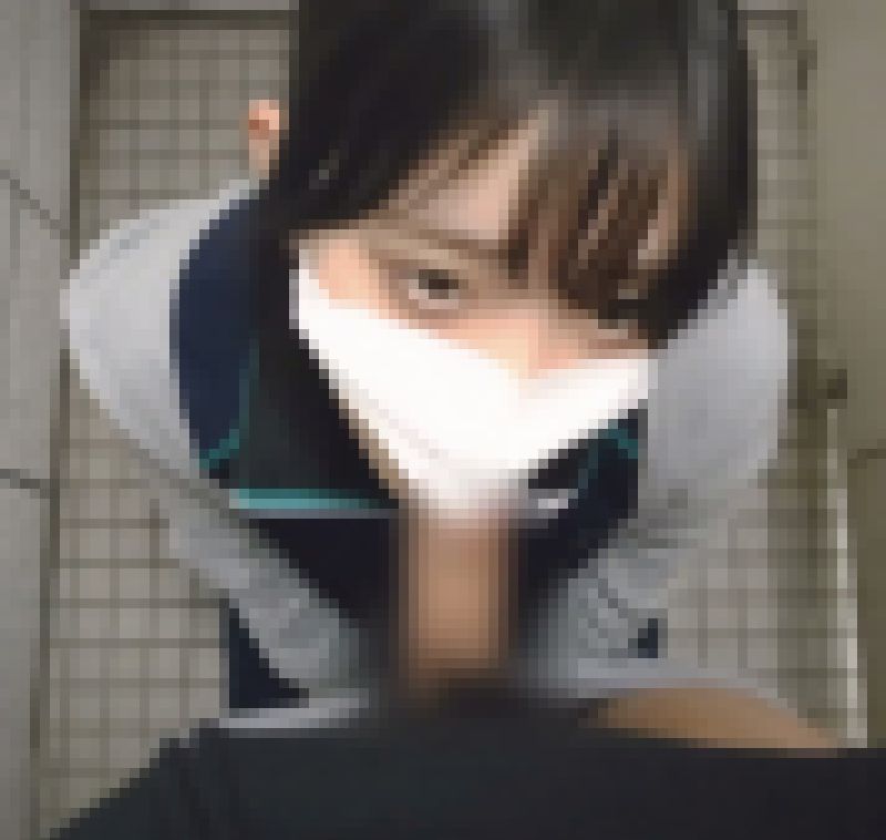 4K高画質！！Hカップ美巨乳！奇跡の美人女子大生！！公衆トイレで大興奮で生中出し！！ サンプル画像