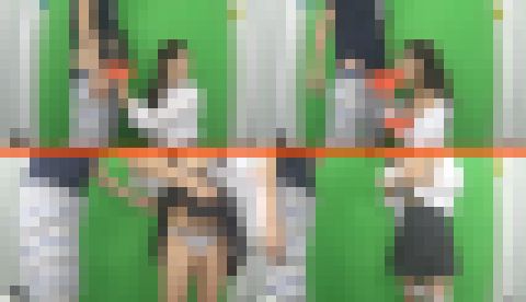 後輩女子○生のご奉仕フェラ【3】水着の跡が残る超巨乳のかわいいギャルちゃんにプリクラ機内でフェラしてもらってますｗ　サンプル画像2