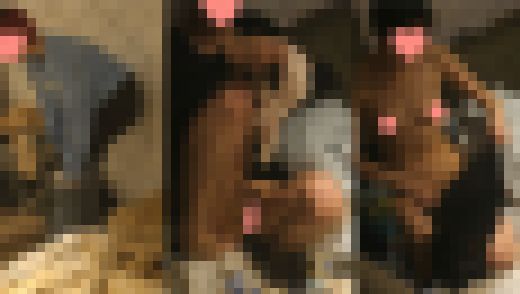 都会のデザイナーズマンションに住む、オシャレ女子達の優雅な日常。M字開脚でオ◯ンコゲット！！　サンプル画像2