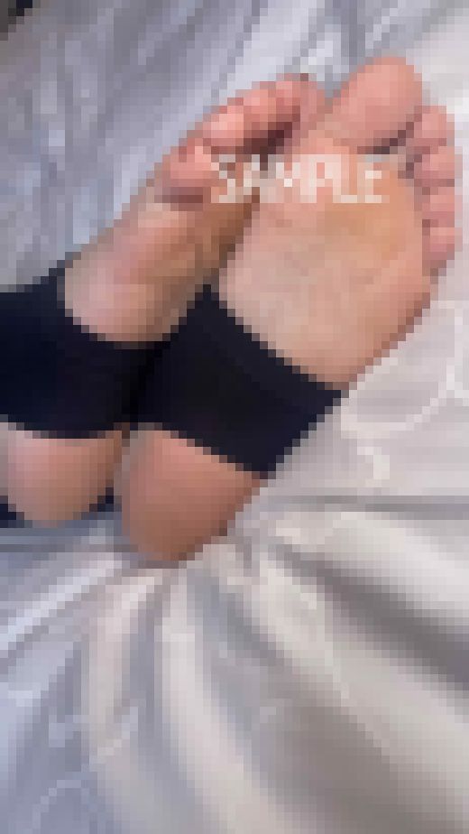 レギンス　足コキ　サンプル画像1