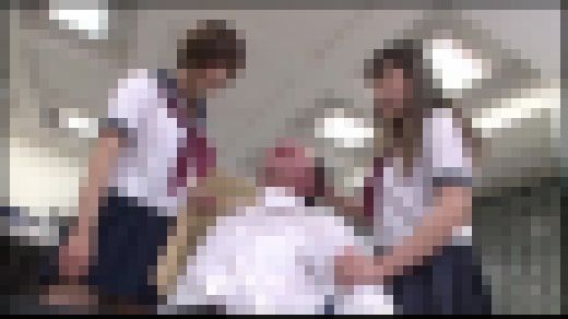 【フリーダム】女子校の、男性教師がキ○タマを潰される！ #003 NFDM-472-03　サンプル画像1