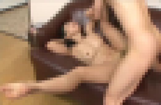 とってもHなパンチラセクシー奥様のマン肉ぷっくりおマ●コに欲情パンツを脱がして膣内挿入！　膣内発射 35連発　Part 1　IQ　サンプル画像3