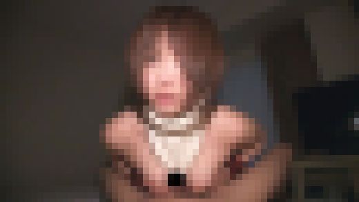 どうやら愛嬌◎な童顔爆乳が玩具とチンポでいっぱい気持ち良くなっているみたいです。　サンプル画像1