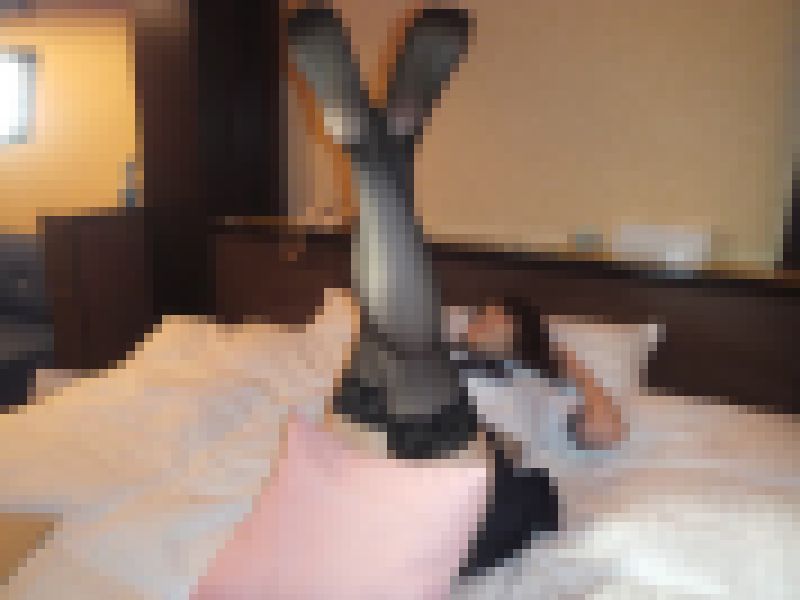 現役JD2「パンツ写ってないですか？？」20歳エリカちゃん写真集 。ホテル編 サンプル画像