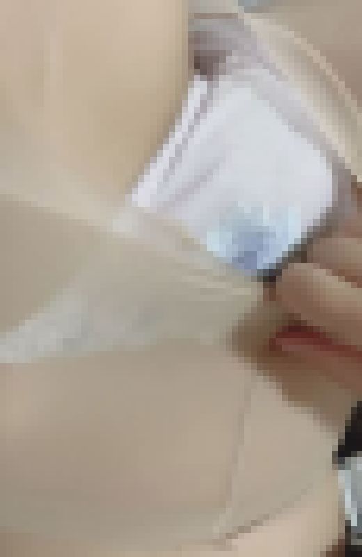 貧困裏アカ女子めぐの自撮りパンスト引き裂きクラッシュ＆乳首チラ動画　サンプル画像2