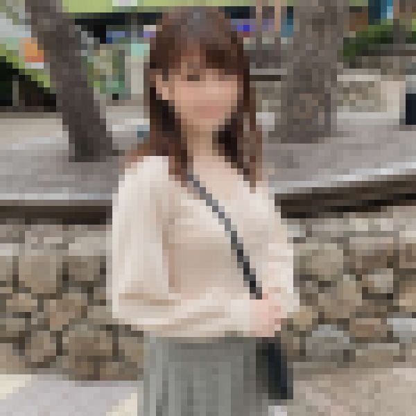 何でも言うこと聞く美尻・潮吹き敏感マンコのおっとり系セフレに、ハメ撮りさせてもらったのでバラまきます。 サンプル画像