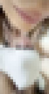 たくさん歩いて汗臭たっぷりなルーズでフェラと手コキでどっぴゅって射精♡　サンプル画像1