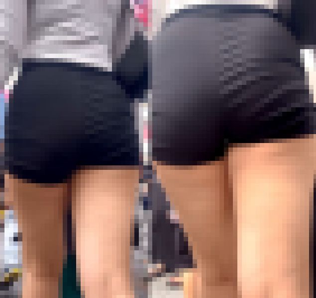 ショートパンツに生足が魅力な美女⑥ サンプル画像