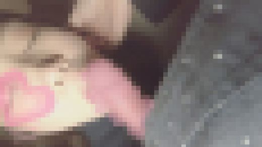 【個撮提供物】仲良く朝帰り→そのまま玄関でねっとりベロフェラ→フェラチオ中に寝落ちｗ→彼氏困惑ノーフィニッシュｗ　サンプル画像2