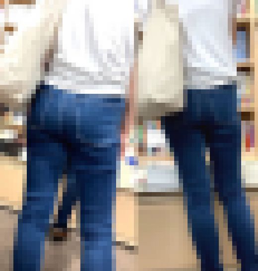 【期間限定】清楚な白T奥様の完璧スリムデニム【街中風景069】　サンプル画像2