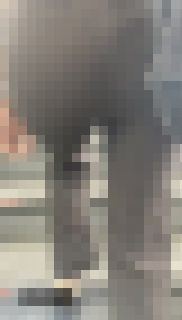 【着衣尻の嗜み④】逆さ超接写デカ尻パンツスーツ　サンプル画像2