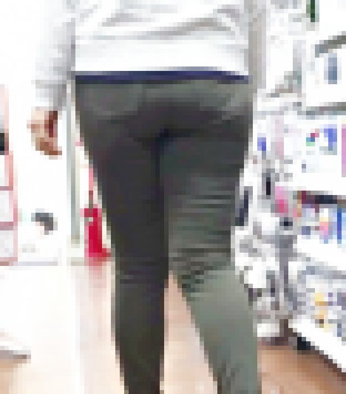 ロン爺の４Ｋピタパン女622　内股のむちむち奥様 サンプル画像