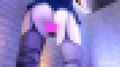 【ローアングル】メタリックマイクロミニ&Tバック サンプル画像