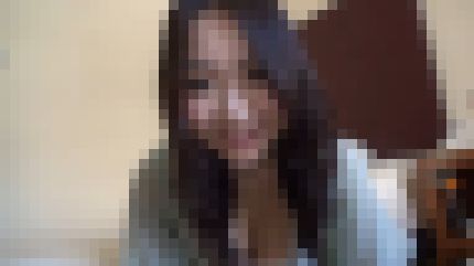 Hカップの20歳女子大生が巨根で激しく突かれ顔を紅潮させて快感に喘ぐ サンプル画像