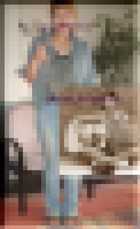 《ストリート歌手》【地方出身１９専門生】　サンプル画像1