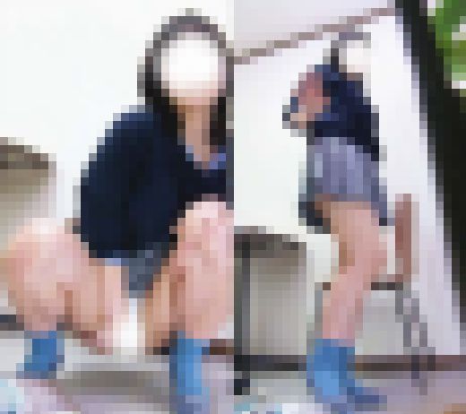 バレちゃった！　クールな目つきのお姉さまが見せたとびきりの笑顔　サンプル画像3