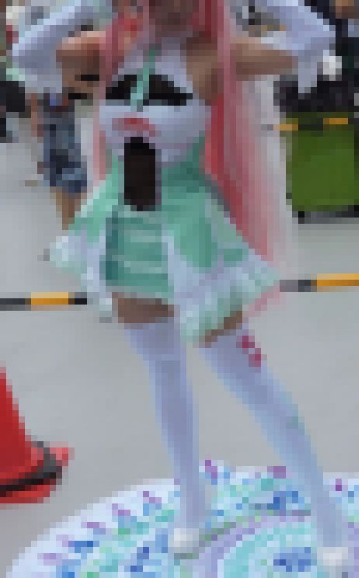 コスプレ2018夏細くてエロい脚に興奮!水分補給【動画】イベント編 4作品セット販売 4810 4812 4817 4818 サンプル画像1