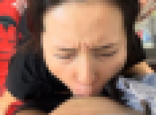 【美人ドM人妻リエ】四つん這いフェラ。頭掴んでイラマ責め口便器。喉奥でイキまくるドM便器人妻　サンプル画像2