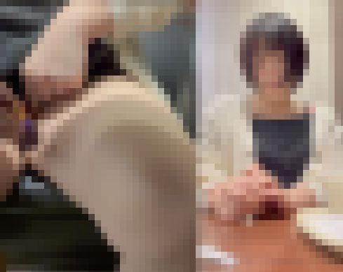 喫茶店で変態遠隔ロータープレイしてガチイキ サンプル画像