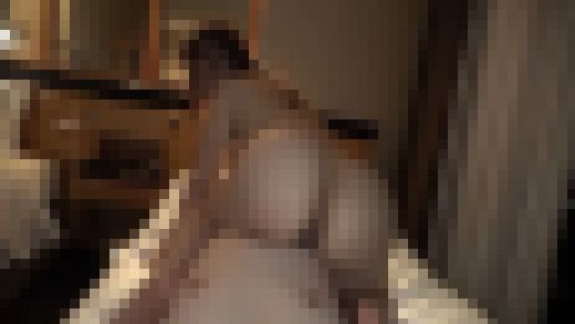ドスケベデカ尻変態20代女性の生々しいSEX　サンプル画像2