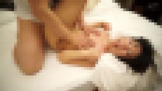 厳選!ショートカットで巨乳な人妻ナンパ!File.1 サンプル画像1