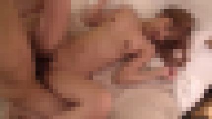 スレンダー美乳の19歳アパレル店員が恥ずかしいけど体は快楽に正直で喘ぎまくる　サンプル画像3