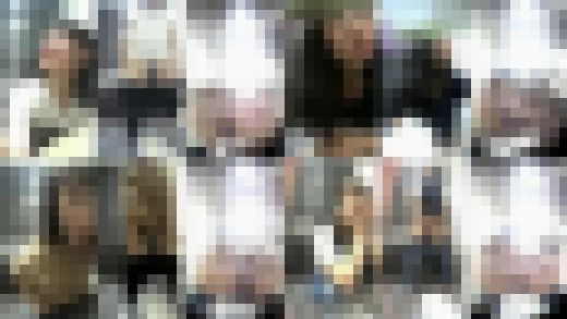和式個室の美女を真下からじっくり観察　サンプル画像2