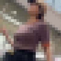 【プレミアムクラス】小柄で可愛い！ayu似の着衣巨乳様に密着！ サンプル画像
