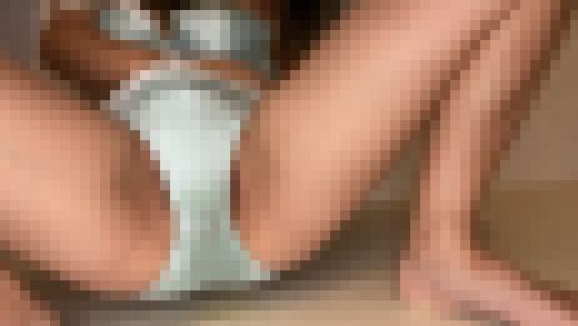 お漏らし潮吹きオナニー　サンプル画像3