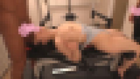 イラマチオで濃厚な精子プロテインをすべて飲み干す！　サンプル画像2