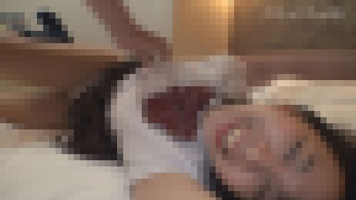 こちょこちょ族　発掘！令和の怪物超敏感激走娘の逆襲　まりな　24歳　制服編　サンプル画像3