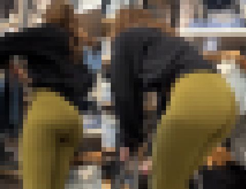【フルHD】ショップ店員の強烈なデカ尻２　サンプル画像3
