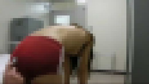 とある学校で起きた驚愕の事件簿！検診と称し次から次へと女子学生の体を弄ぶ偽医師映像　#01 IQPA-044_01　サンプル画像1