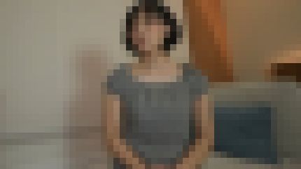 色白清楚のアラフォー人妻が再び他人棒で突かれて乱れまくり中出しされる　サンプル画像1