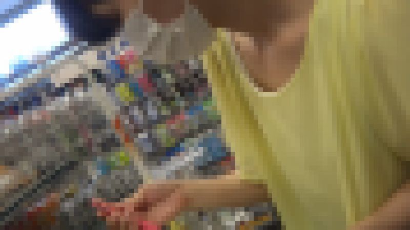 胸チラ色々まとめ３２大画面高画質新作３０分大容量注意！オススメ サンプル画像