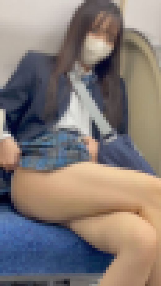 女子学生盗撮日記102 超久しぶりの登場！！青チェック川口○奈激似超激カワ美女J系を電車内とトイレ内で盗撮【※完全主観27分超撮　サンプル画像1